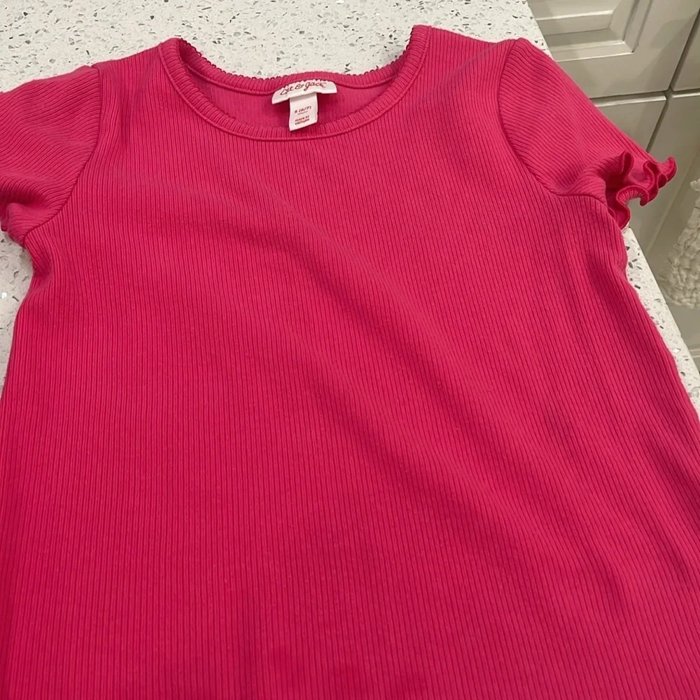 Cat & Jack tee and leggings outfits size small